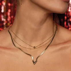 Collier V Maille plate acier doré or